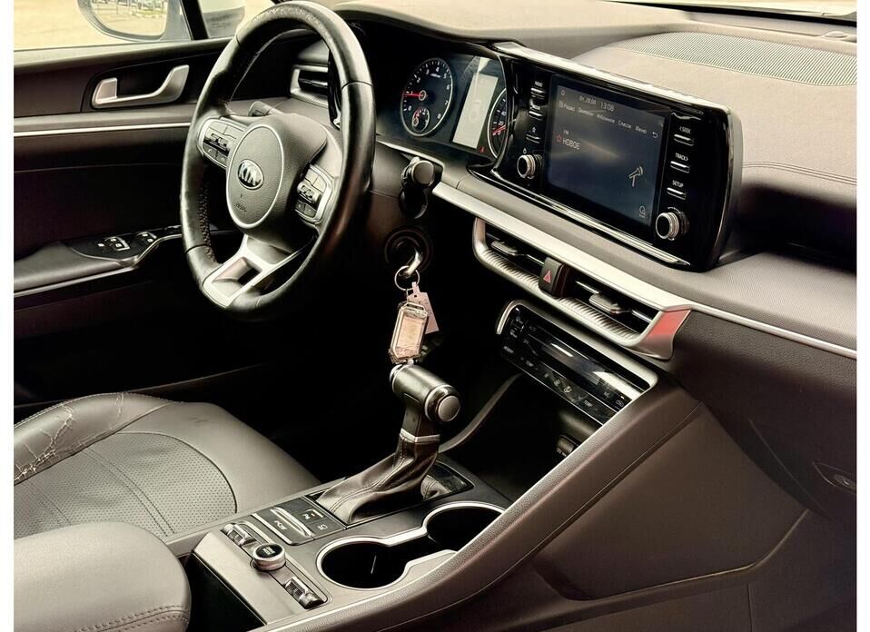 Kia K5, III 2.0 AT (150 л.с.)