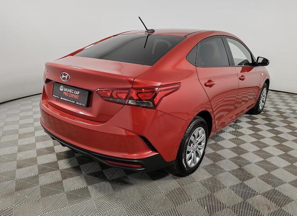 Hyundai Solaris 1.6 AT (123 л.с.)