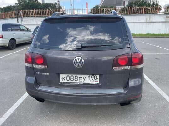Volkswagen Touareg, 2009 г., 243 476 км