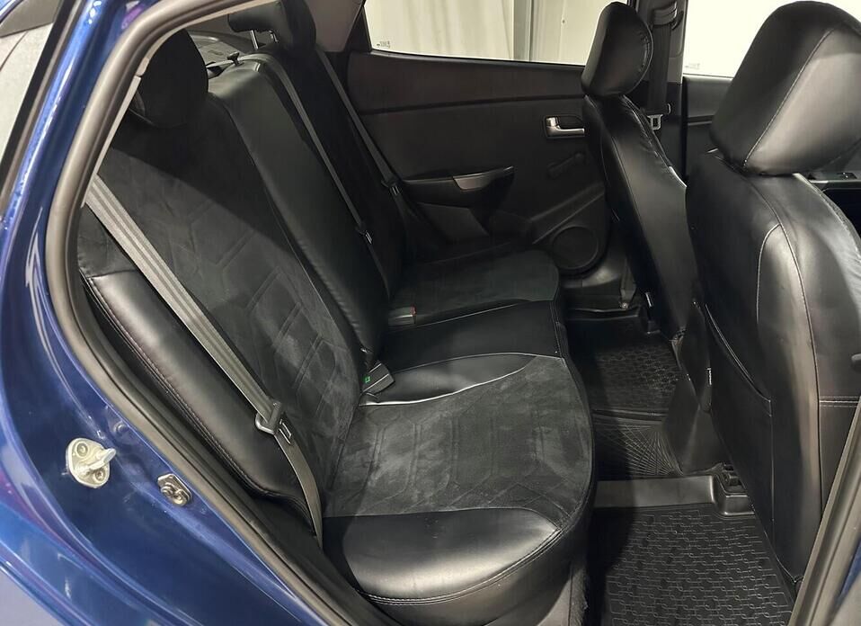 Kia Rio, III Рестайлинг 1.6 MT (123 л.с.)