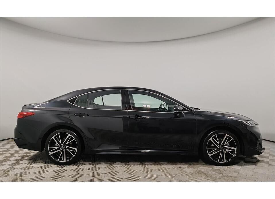 Toyota Camry, IX (XV80) China Market 2.0 CVT (173 л.с.)