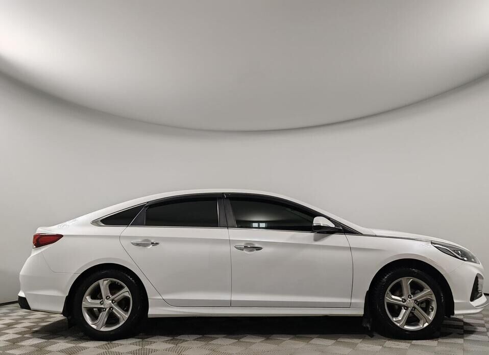 Hyundai Sonata, VII (LF) Рестайлинг 2.0 AT (150 л.с.)