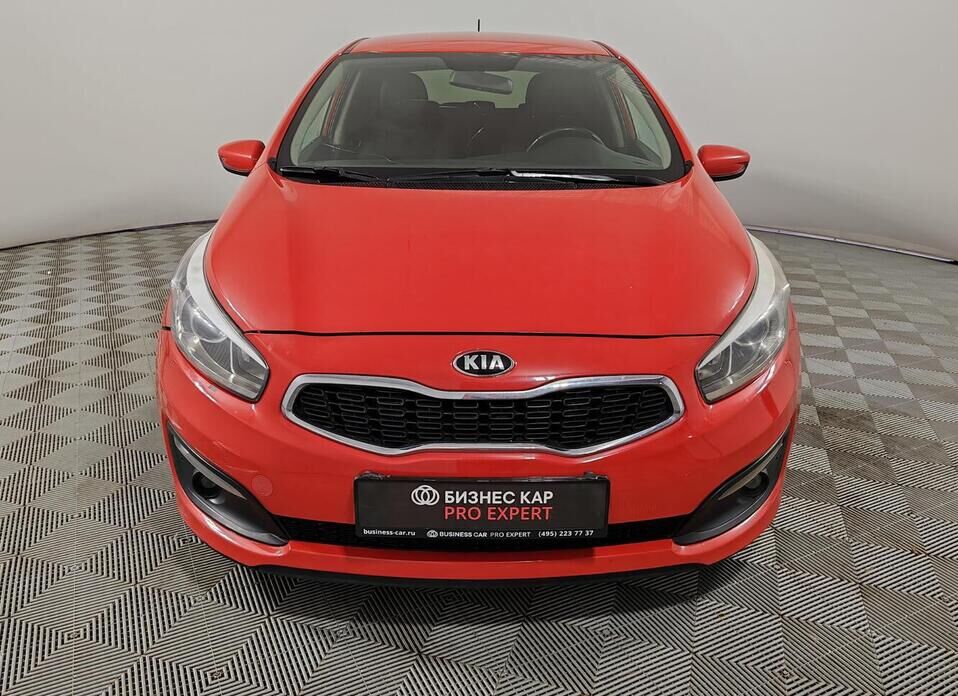 Kia Ceed, II Рестайлинг 1.6 AT (130 л.с.)