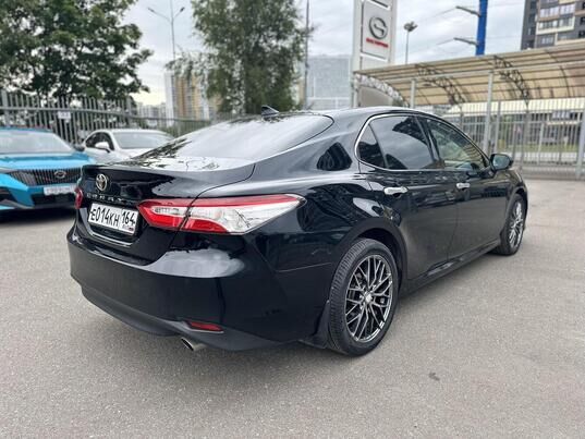 Toyota Camry, 2018 г., 137 535 км