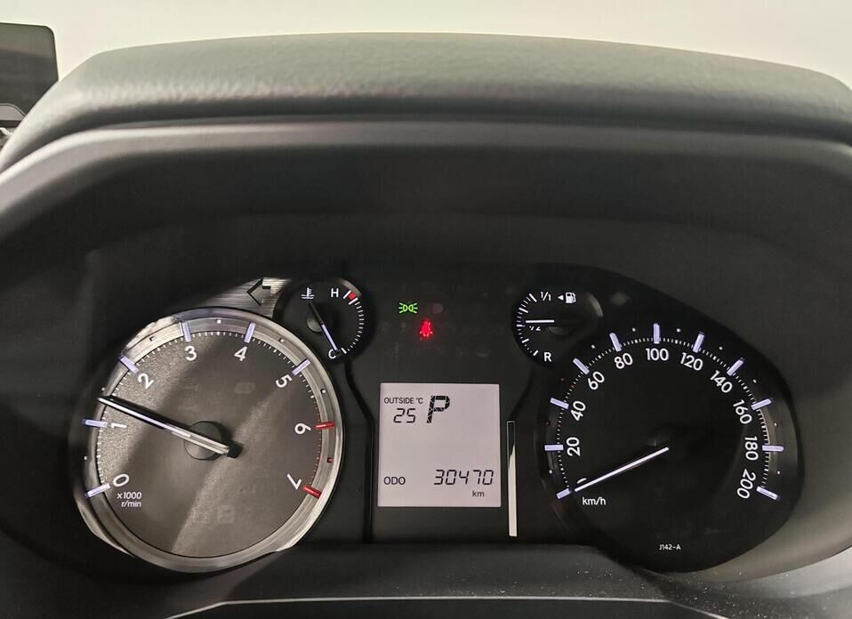 Toyota Land Cruiser Prado, 150 Series Рестайлинг 3 2.7 AT (163 л.с.) 4WD