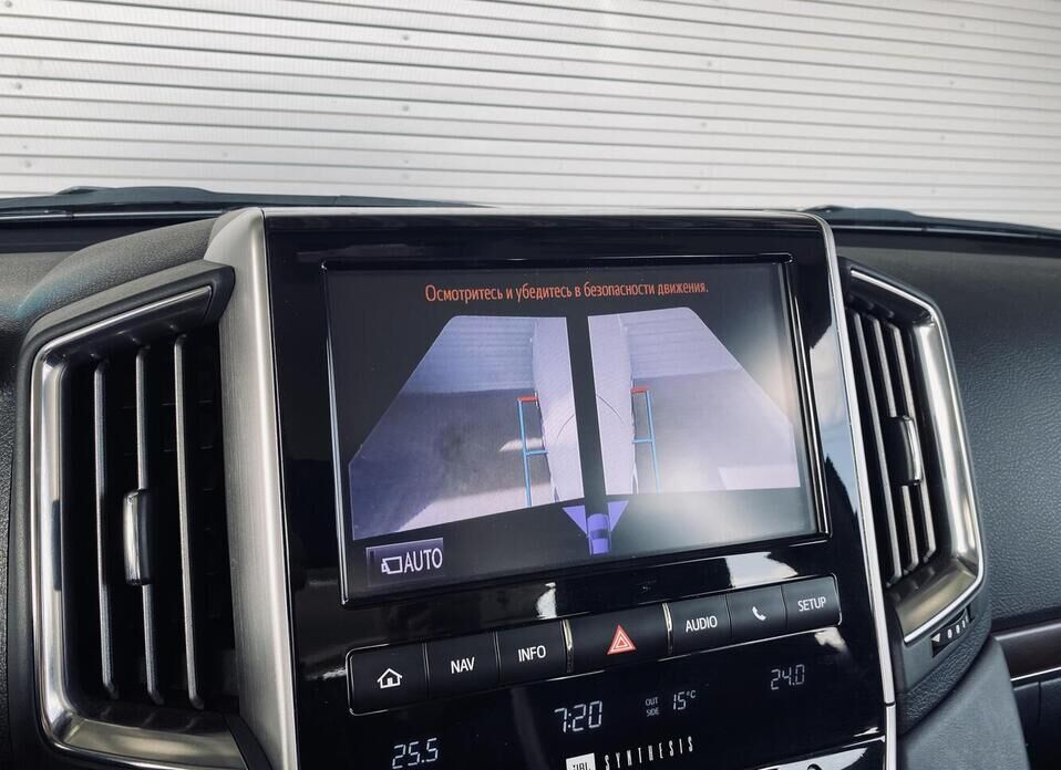 Toyota Land Cruiser, 200 Series Рестайлинг 2 4.5d AT (249 л.с.) 4WD