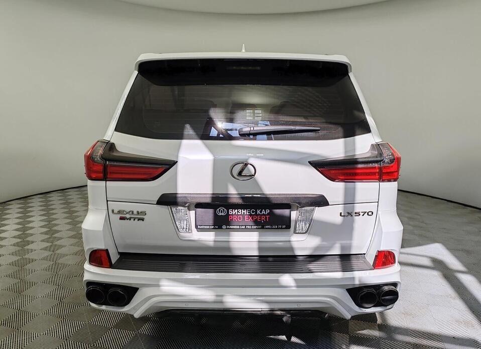 Lexus LX, III Рестайлинг 2 570 5.7 AT (367 л.с.) 4WD
