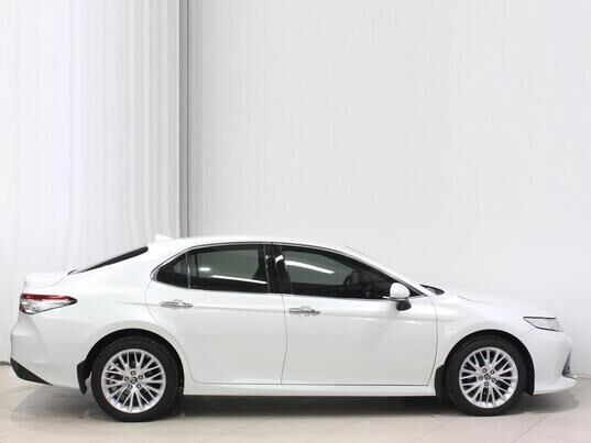 Toyota Camry, 2019&nbsp;г., 110&nbsp;335&nbsp;км