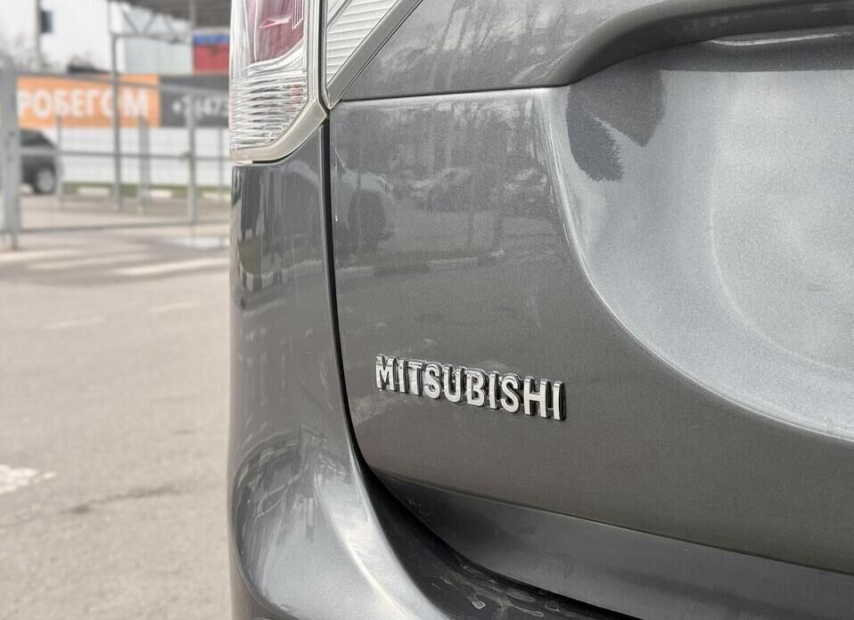 Mitsubishi Outlander, III Рестайлинг 2.0 CVT (146 л.с.) 4WD