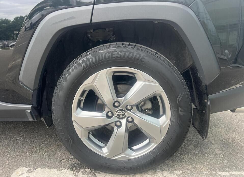 Toyota RAV4, V (XA50) 2.5 AT (199 л.с.) 4WD