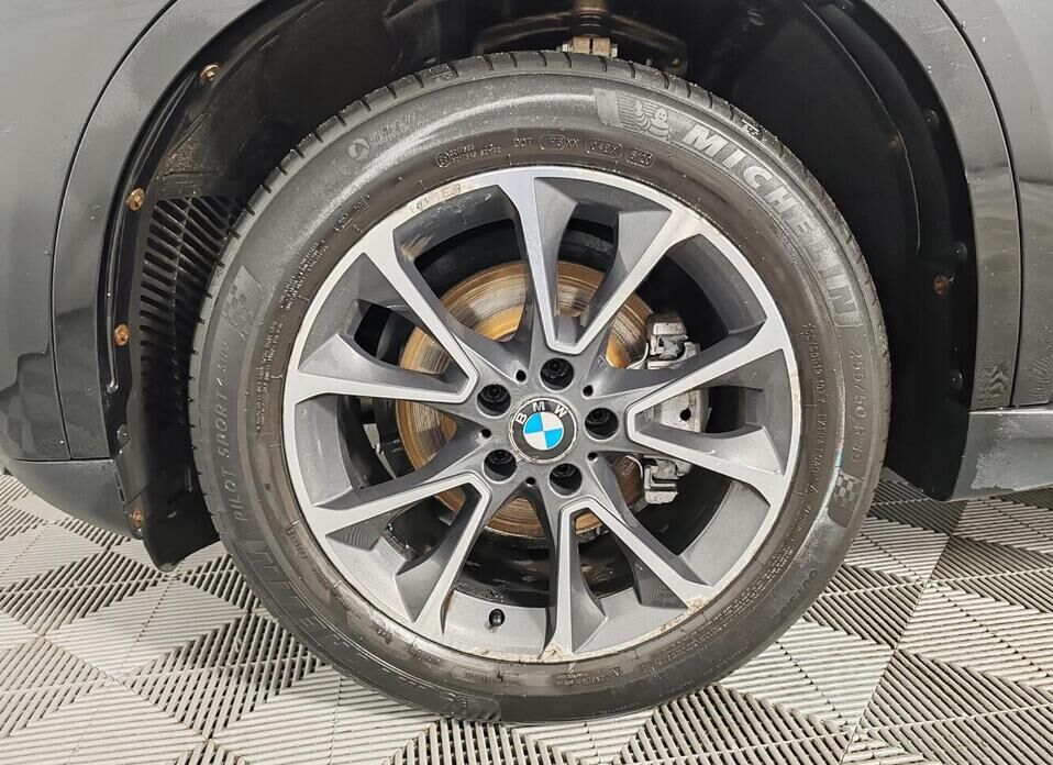 BMW X5, III (F15) 35i 3.0 AT (306 л.с.) 4WD