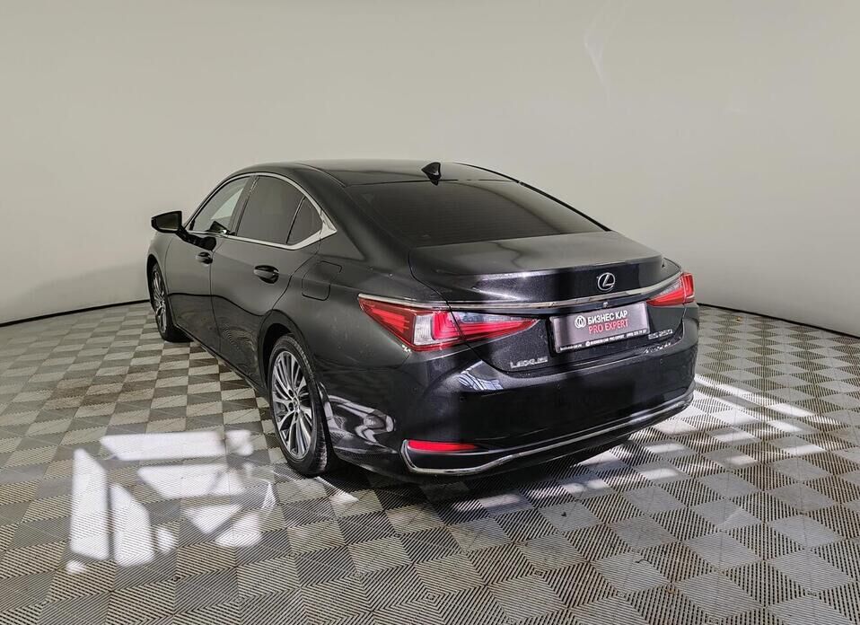 Lexus ES, VII 250 2.5 AT (200 л.с.)