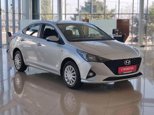 Hyundai Solaris, 2021&nbsp;г., 52&nbsp;149&nbsp;км