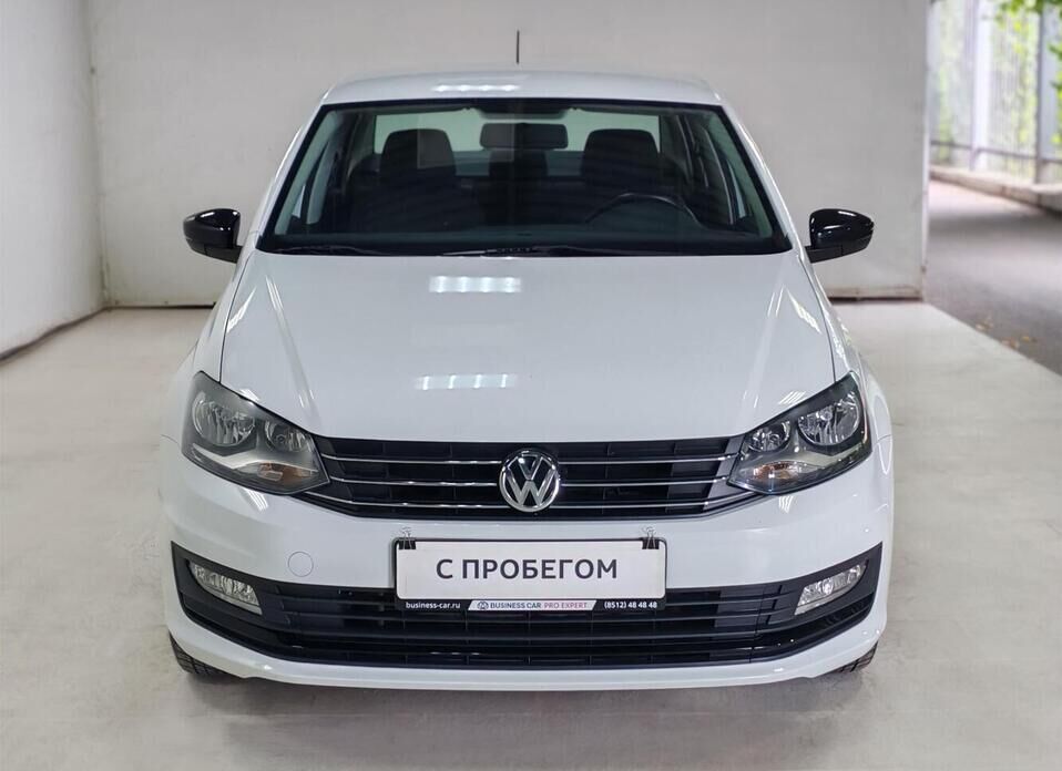 Volkswagen Polo, V Рестайлинг 1.6 AT (110 л.с.)
