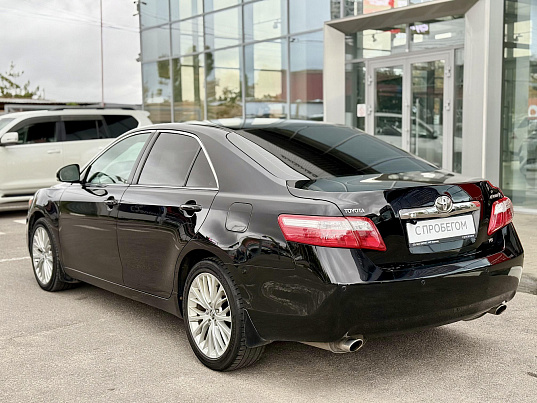 Toyota Camry, 2011 г., 247 979 км