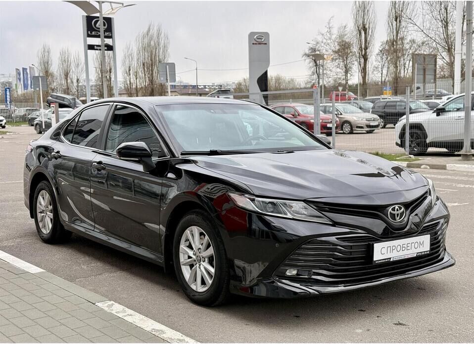 Toyota Camry, VIII (XV70) 2.5 AT (181 л.с.)