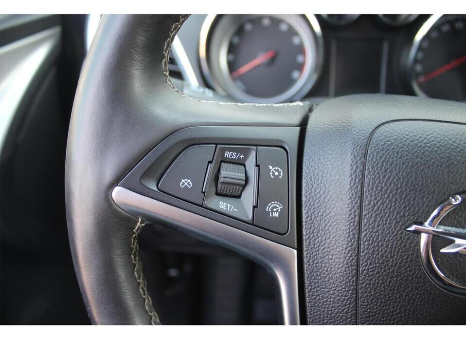 Opel Mokka 1.8 AT (140 л.с.) 4WD