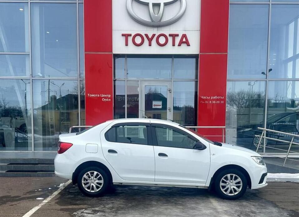 Renault Logan, II Рестайлинг 1.6 MT (82 л.с.)