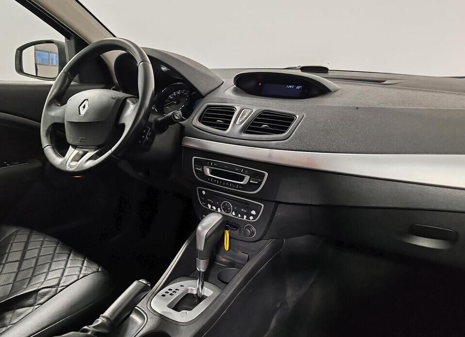 Renault Fluence, I 1.6 AT (106 л.с.)
