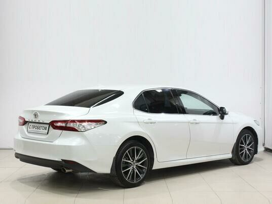 Toyota Camry, 2021 г., 94 289 км