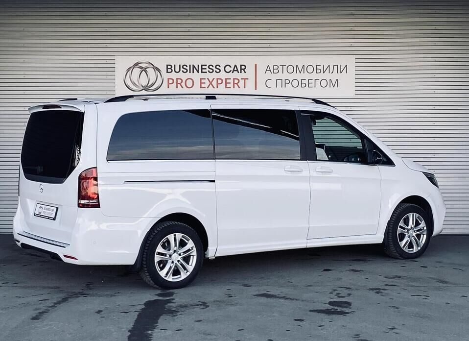 Mercedes-Benz V-Класс, III (W447) Рестайлинг 300 d длинный 2.0d AT (239 л.с.) 4WD