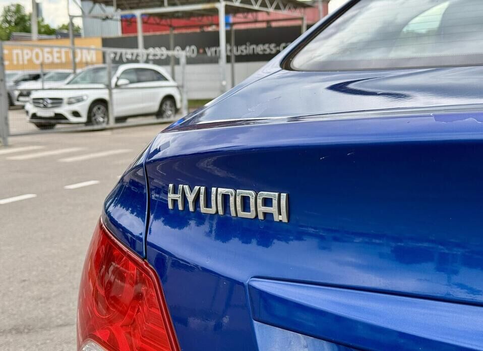 Hyundai Solaris, I 1.4 AT (107 л.с.)