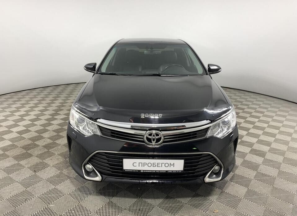 Toyota Camry 2.5 AT (181 л.с.)