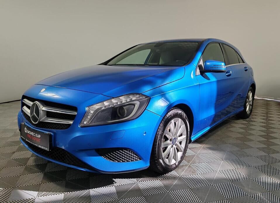 Mercedes-Benz A-Класс, III (W176) 180 1.6 AMT (122 л.с.)