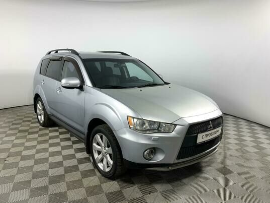 Mitsubishi Outlander, 2012 г., 240 001 км