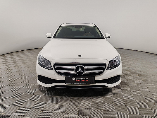 Mercedes-Benz E-Класс, 2019 г., 160 882 км