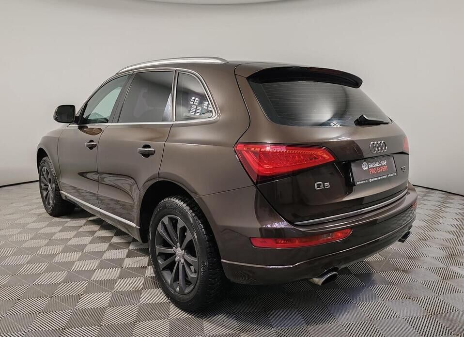 Audi Q5, I (8R) Рестайлинг 2.0 AT (225 л.с.) 4WD
