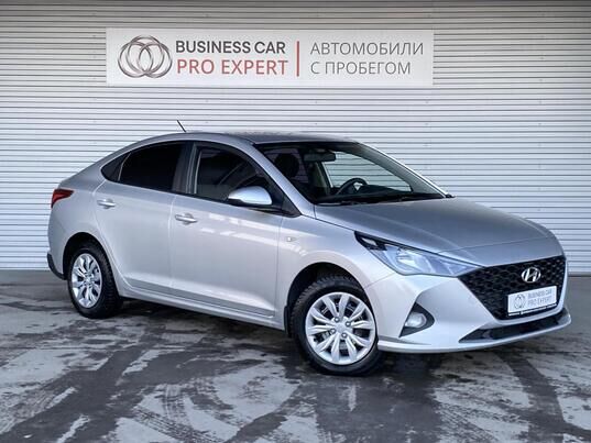 Hyundai Solaris, 2021&nbsp;г., 23&nbsp;657&nbsp;км