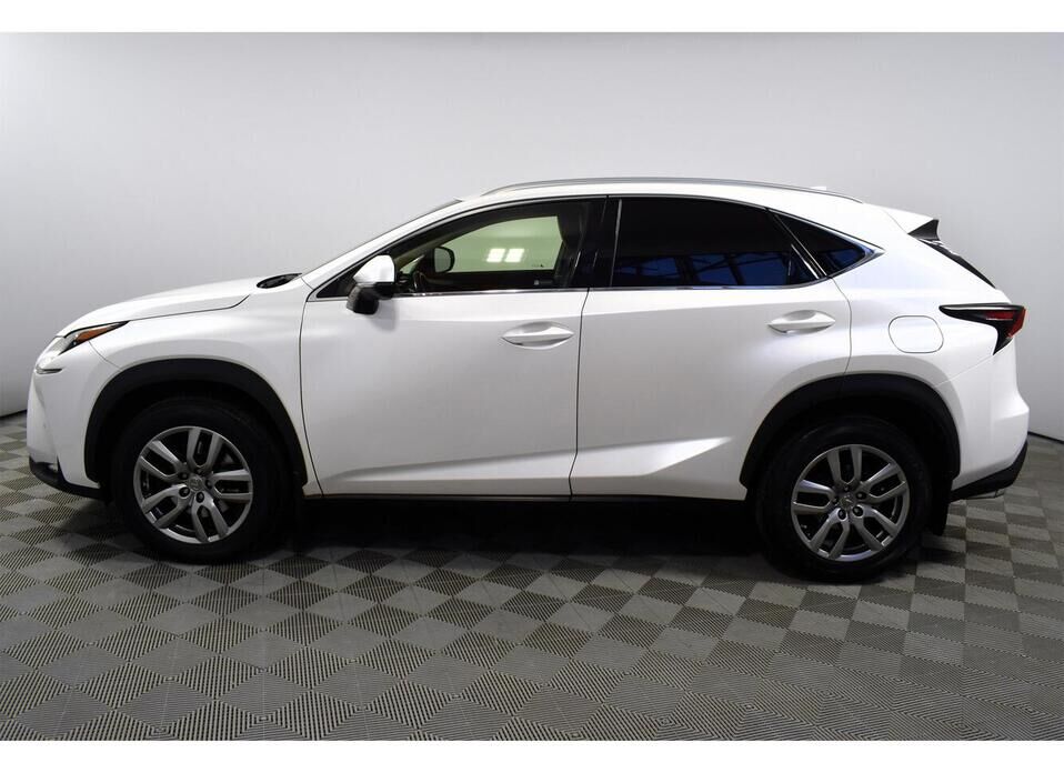 Lexus NX, I 200t 2.0 AT (238 л.с.) 4WD