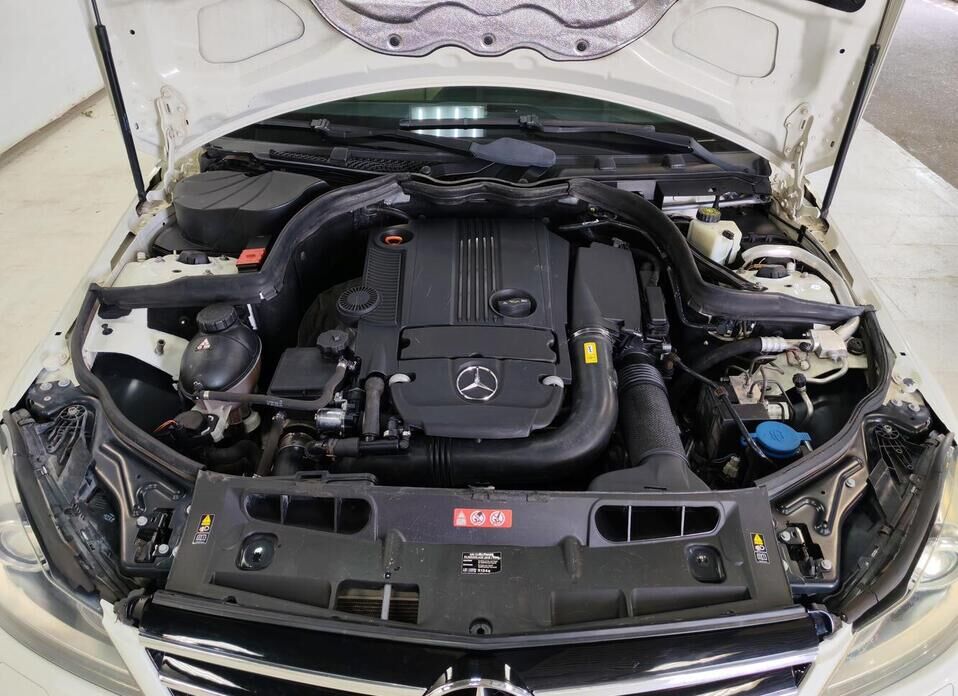Mercedes-Benz C-Класс 180 BlueEFFICIENCY 1.8 AT (156 л.с.)