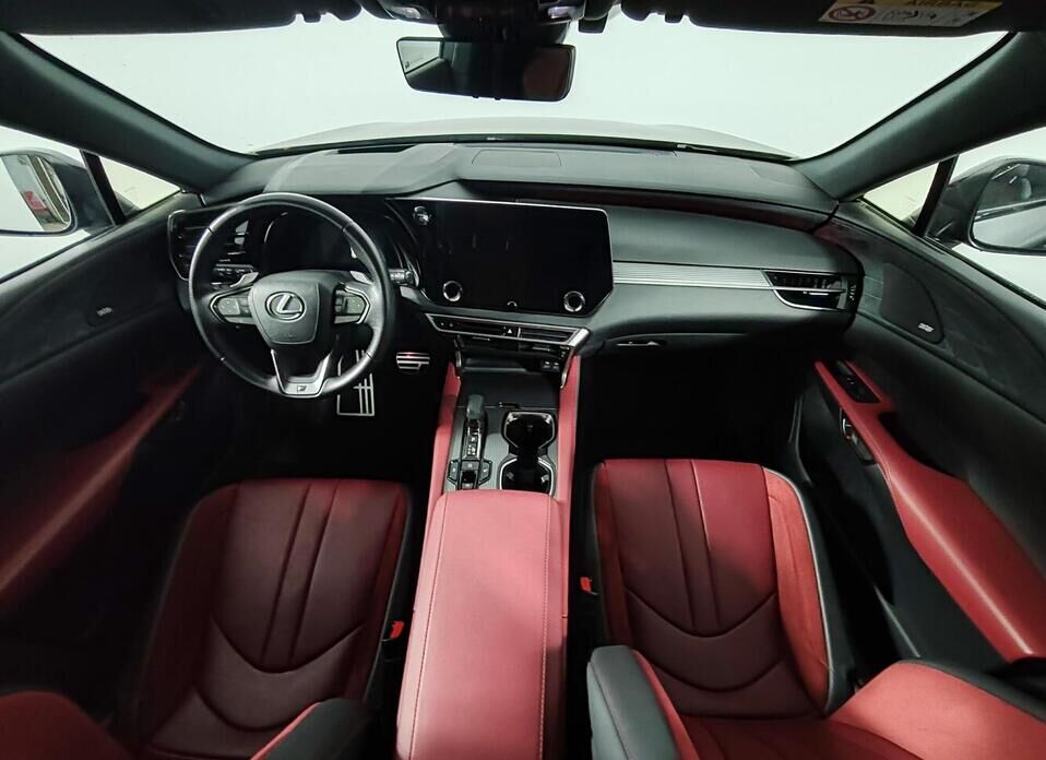 Lexus RX, V 500h 2.4hyb AT (371 л.с.) 4WD