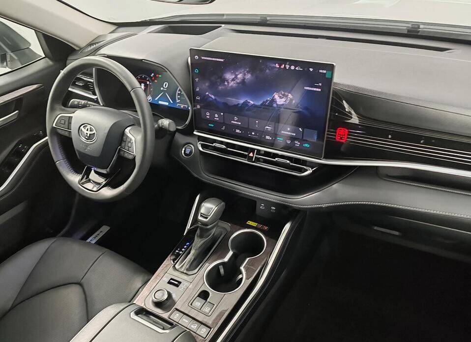 Toyota Highlander, IV (XU70) 2.0 AT (248 л.с.) 4WD