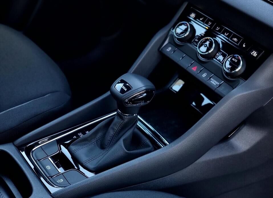 Skoda Karoq, I 1.4 AT (150 л.с.)