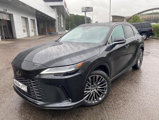 Lexus RX, 2023 г., 604 км