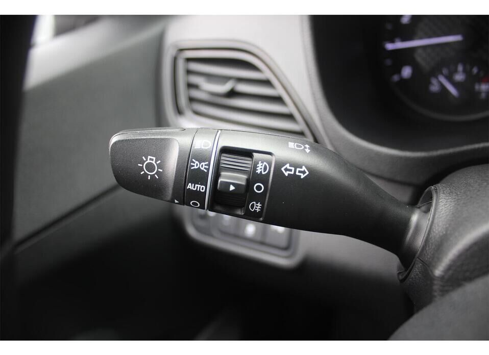 Hyundai Solaris 1.6 AT (123 л.с.)