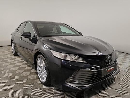 Toyota Camry, 2020&nbsp;г., 100&nbsp;745&nbsp;км