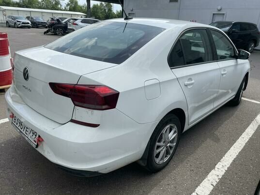 Volkswagen Polo, 2021 г., 100 141 км