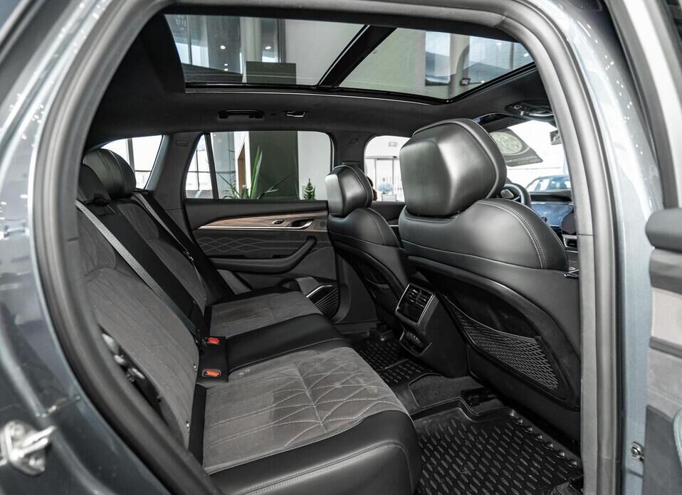 Geely Monjaro, I 2.0 AT (238 л.с.) 4WD