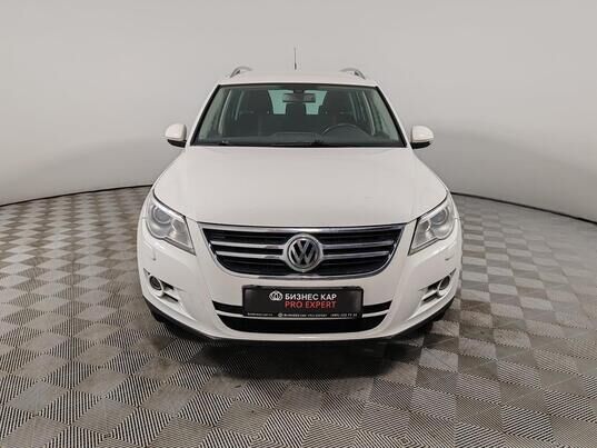 Volkswagen Tiguan, 2011&nbsp;г., 140&nbsp;452&nbsp;км