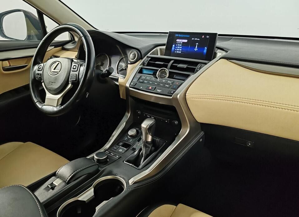 Lexus NX, I 200 2.0 CVT (150 л.с.) 4WD
