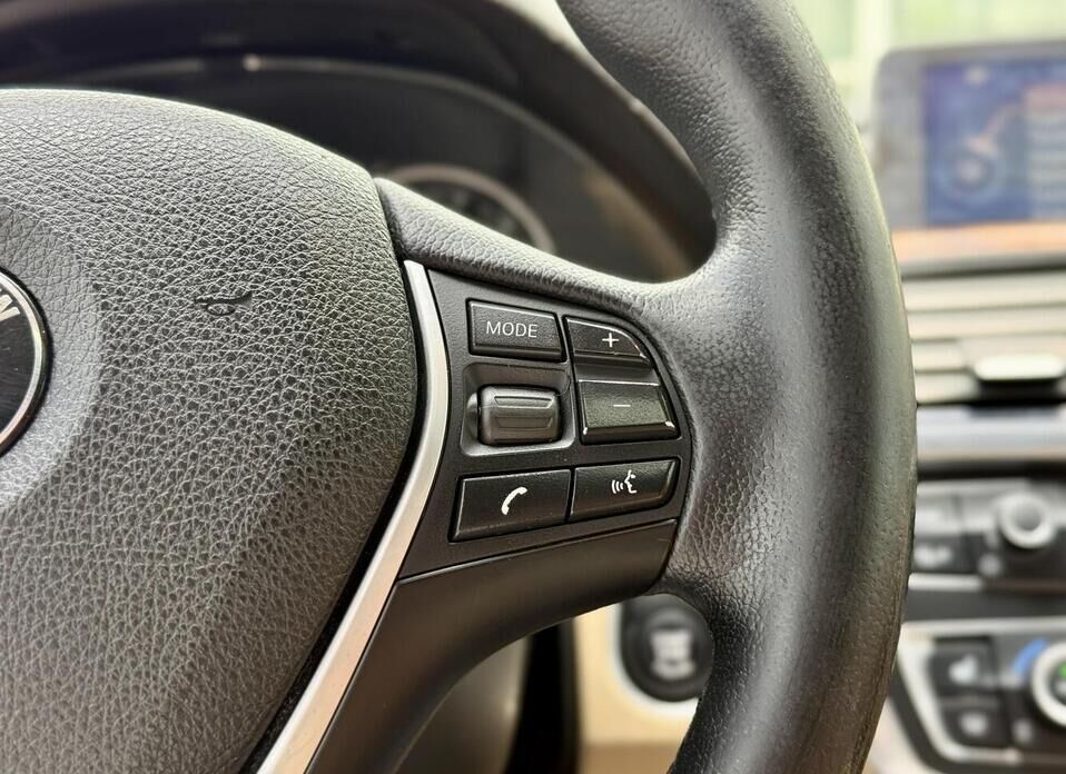 BMW 3 серии, VI (F3x) 320i xDrive 2.0 AT (184 л.с.) 4WD