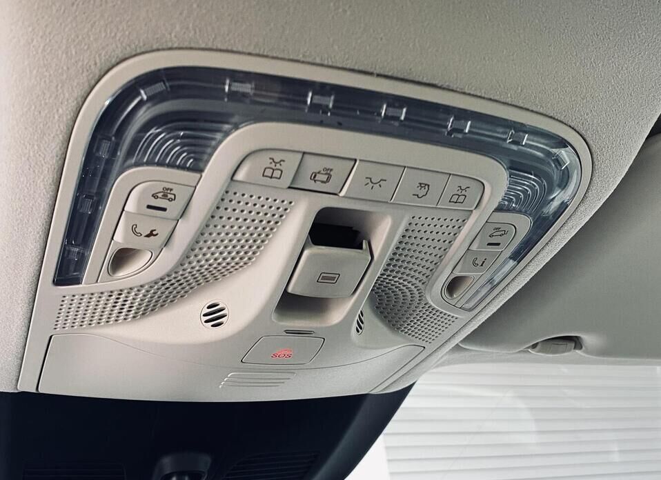 Mercedes-Benz V-Класс, III (W447) Рестайлинг 300 d длинный 2.0d AT (239 л.с.) 4WD