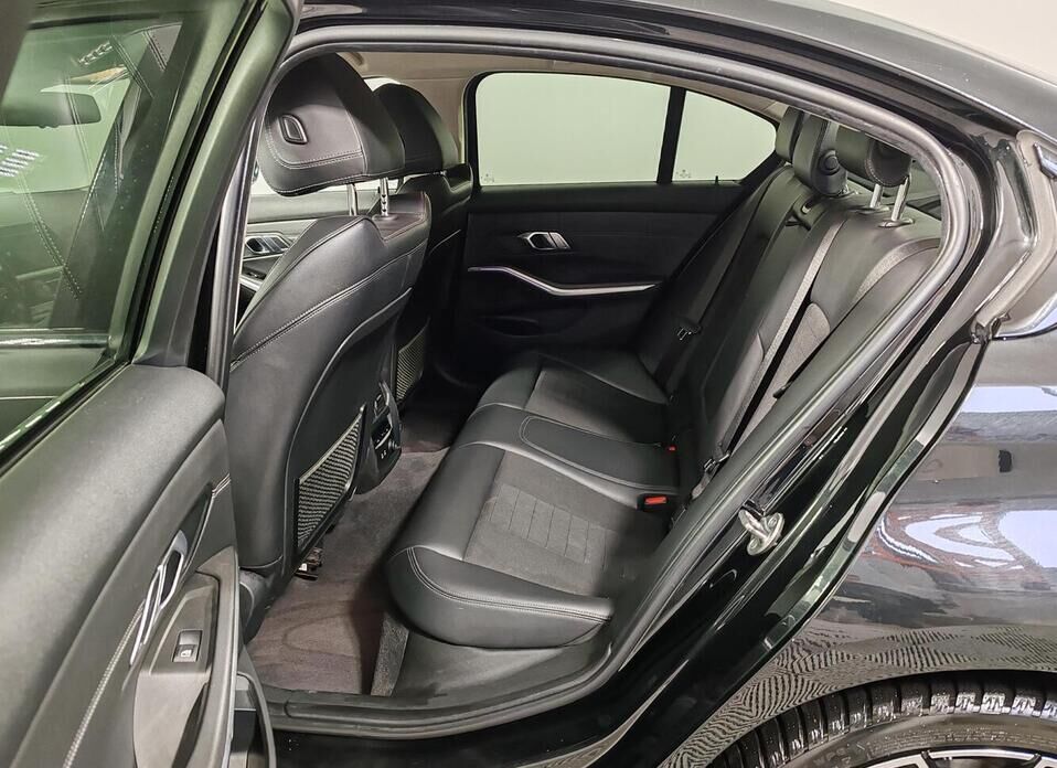 BMW 3 серии, VII (G2x) 320d xDrive 2.0d AT (190 л.с.) 4WD