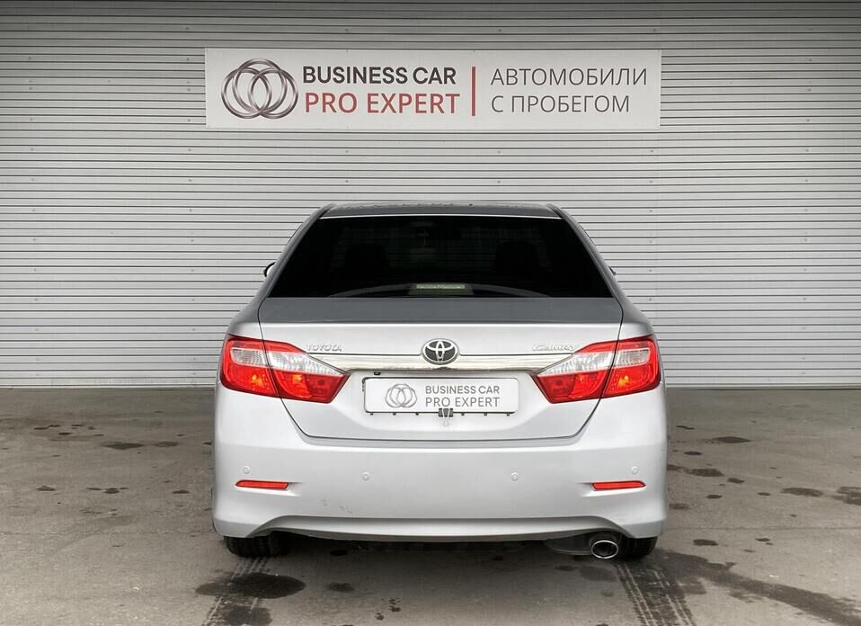 Toyota Camry, VII (XV50) 2.5 AT (181 л.с.)