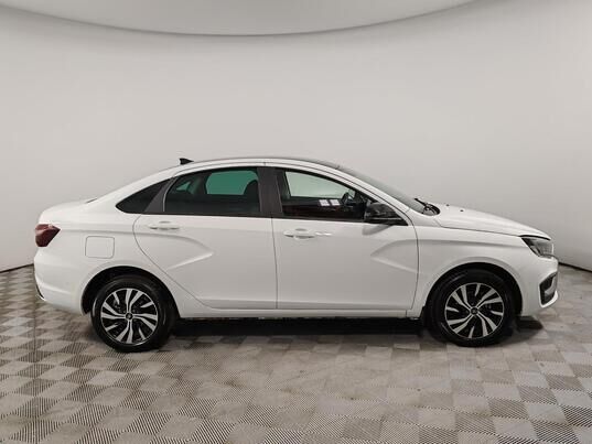 LADA (ВАЗ) Vesta, 2024 г., 7 155 км