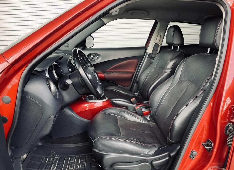 Nissan Juke, I 1.6 CVT (190 л.с.) 4WD